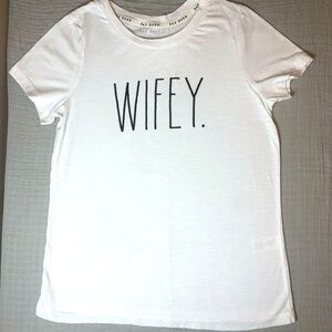 RAE DUNN WIFEY T-SHIRT SIZE S‎